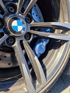 BMW M4 Cabrio Felge Sportwagen mieten im Raum Düsseldorf Köln